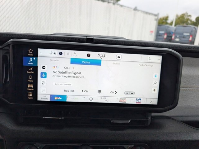 Used 2024 Jeep Wrangler Willys image 13