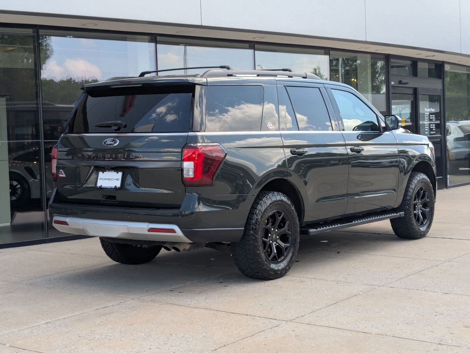 Used 2023 Ford Expedition Timberline AWD/4WD image 9