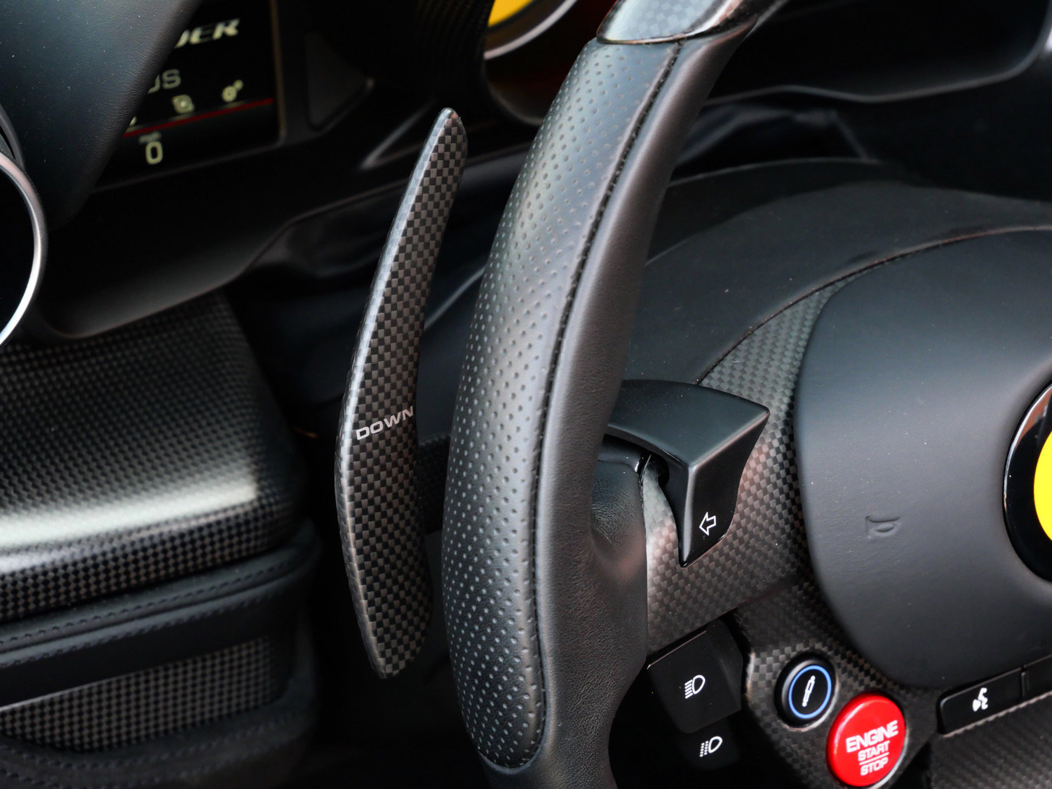 Used 2023 Ferrari F8 Tributo RWD image 15