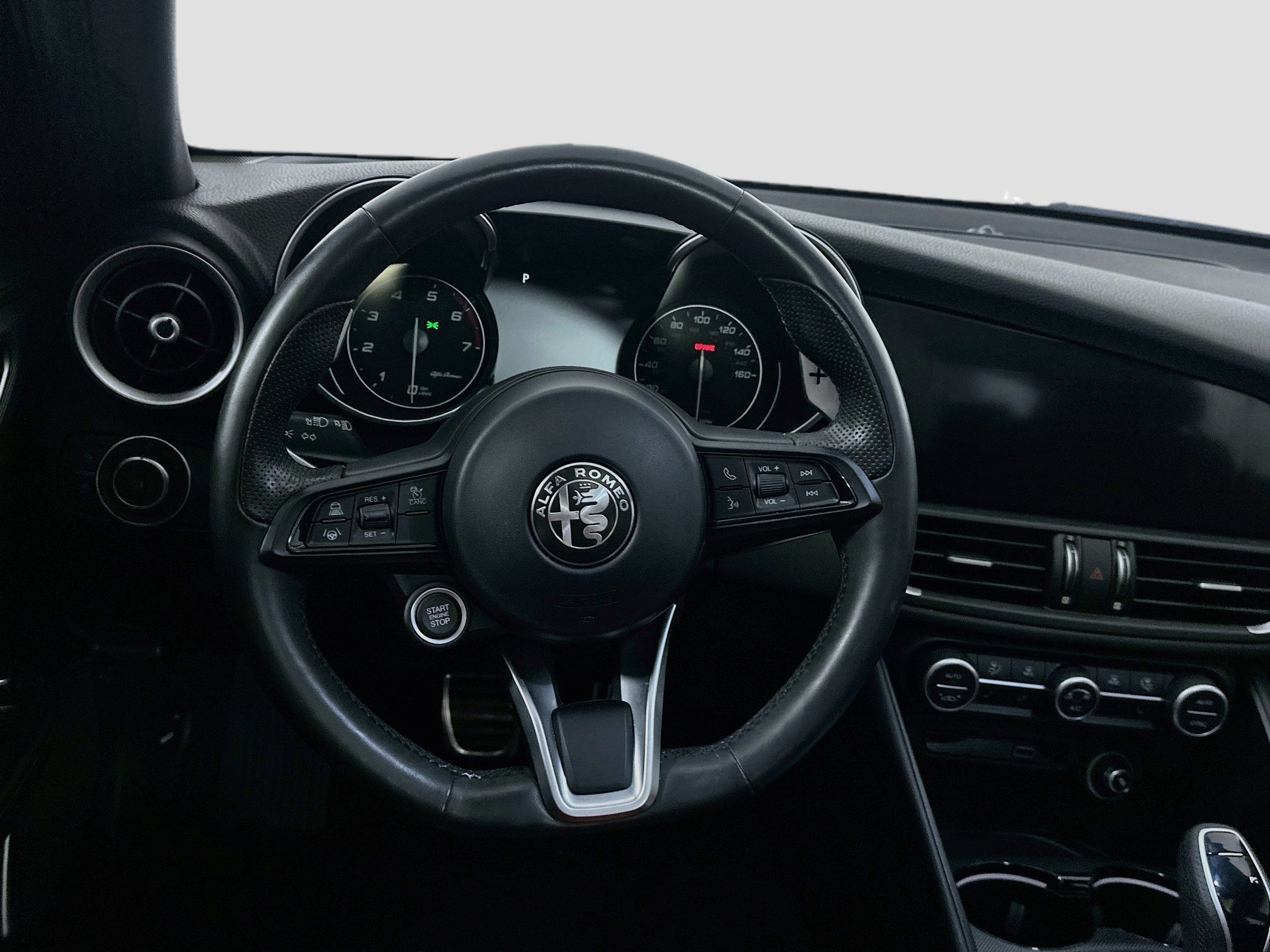 Used 2023 Alfa Romeo Giulia Veloce RWD image 17