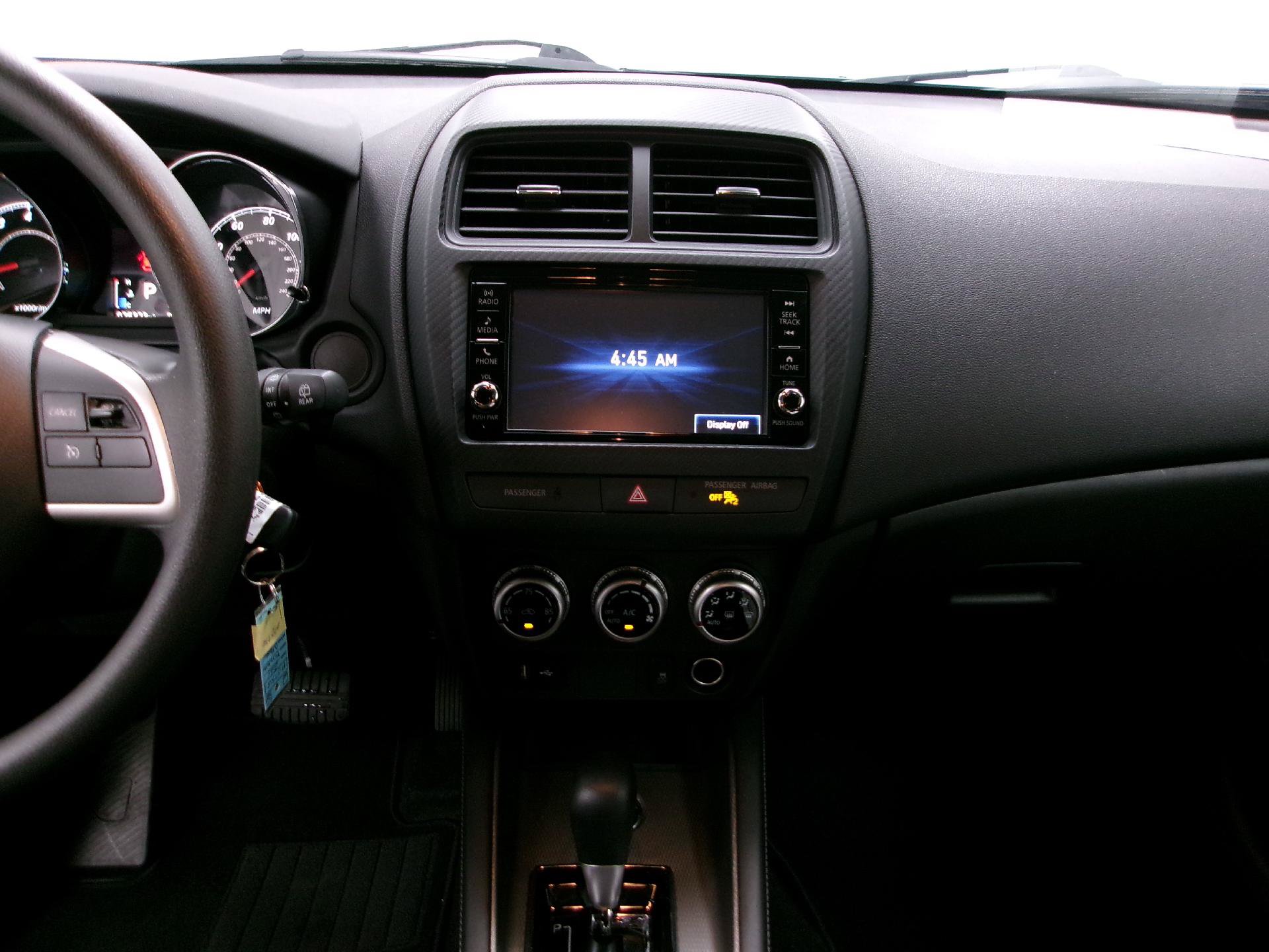 Used 2025 Mitsubishi Outlander Sport ES AWD/4WD image 10