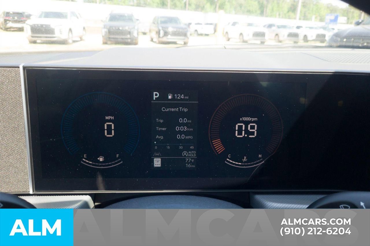 Certified 2025 Hyundai Sonata SE image 28