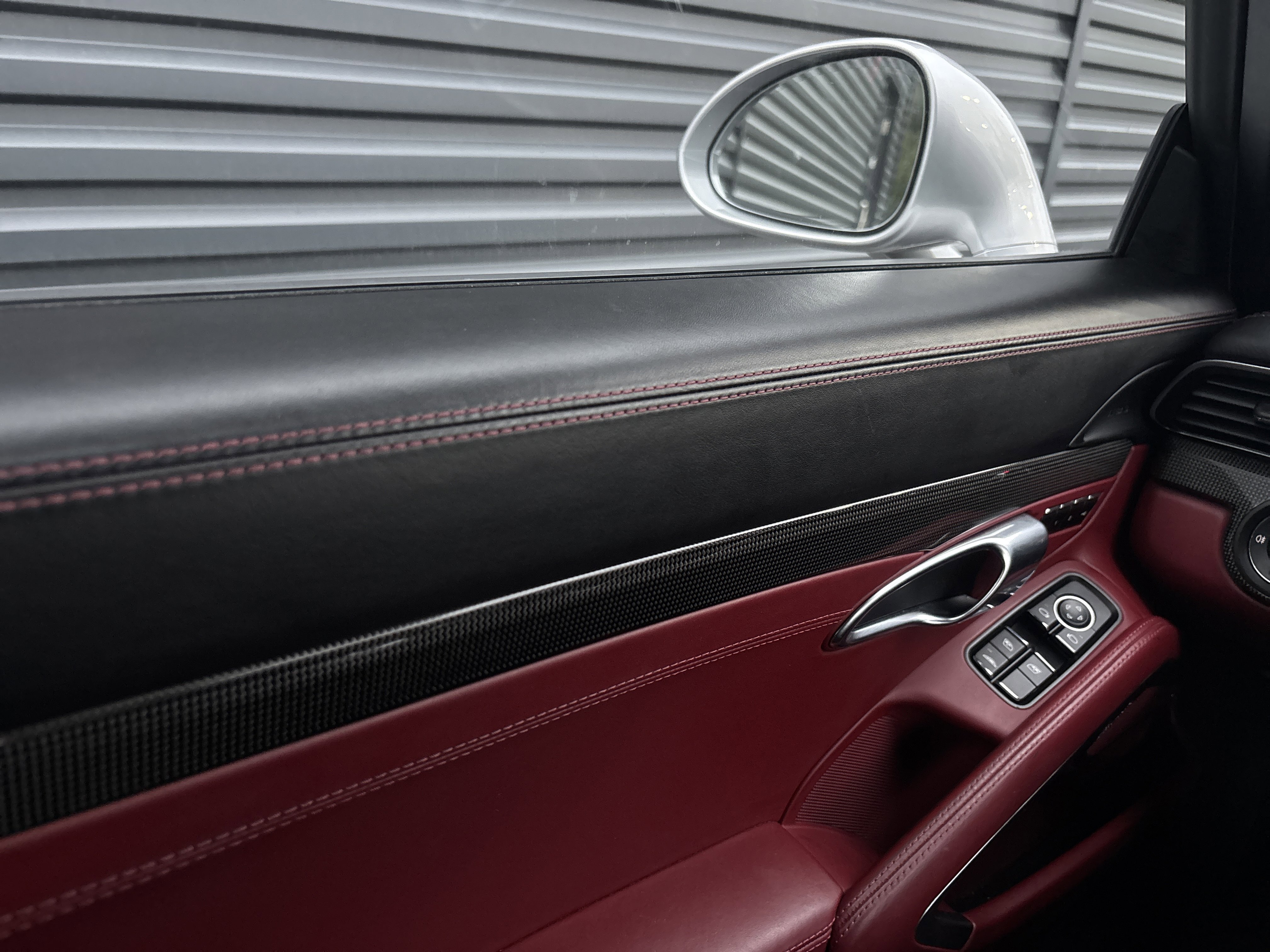 Certified 2019 Porsche 911 Turbo image 5