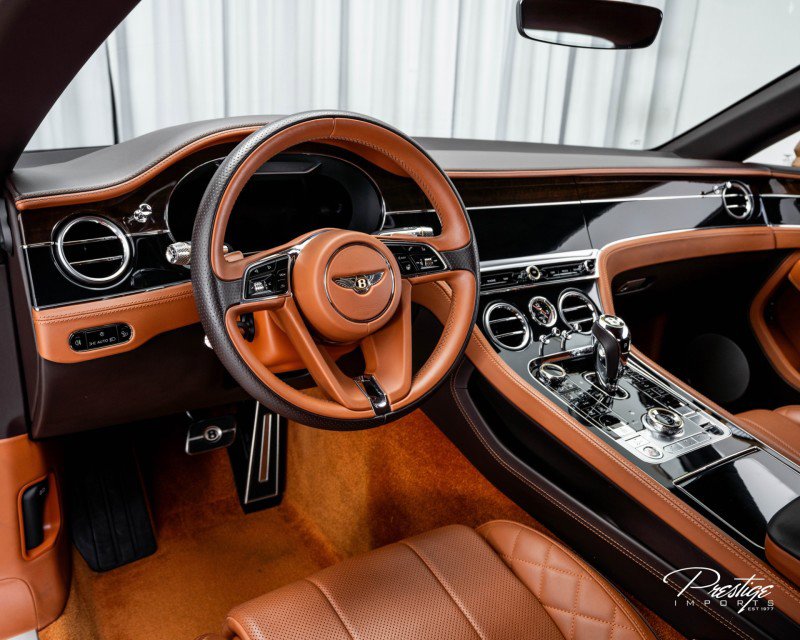 Used 2020 Bentley Continental GT image 26