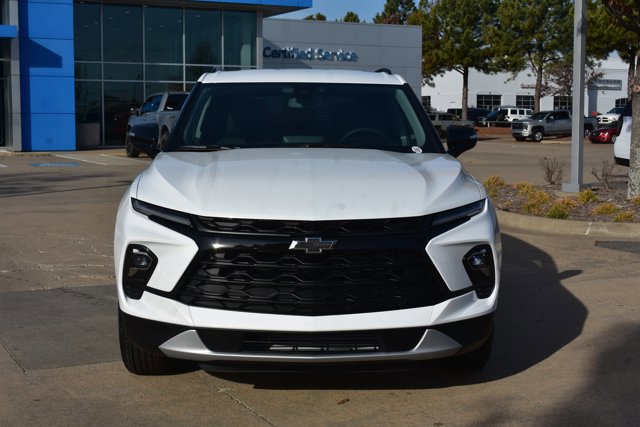New 2026 Chevrolet Blazer LT w/ Midnight/Sport Edition image 2