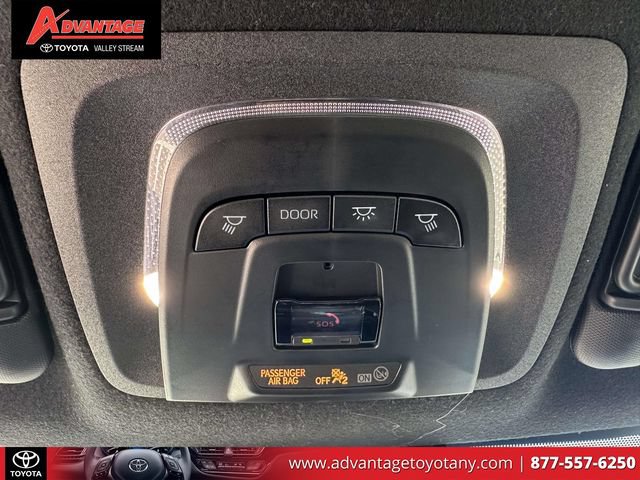 Used 2023 Toyota Corolla SE w/ Carpet Mat Package (TMS) FWD image 36
