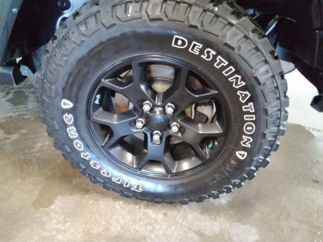 Used 2023 Jeep Wrangler Willys image 15