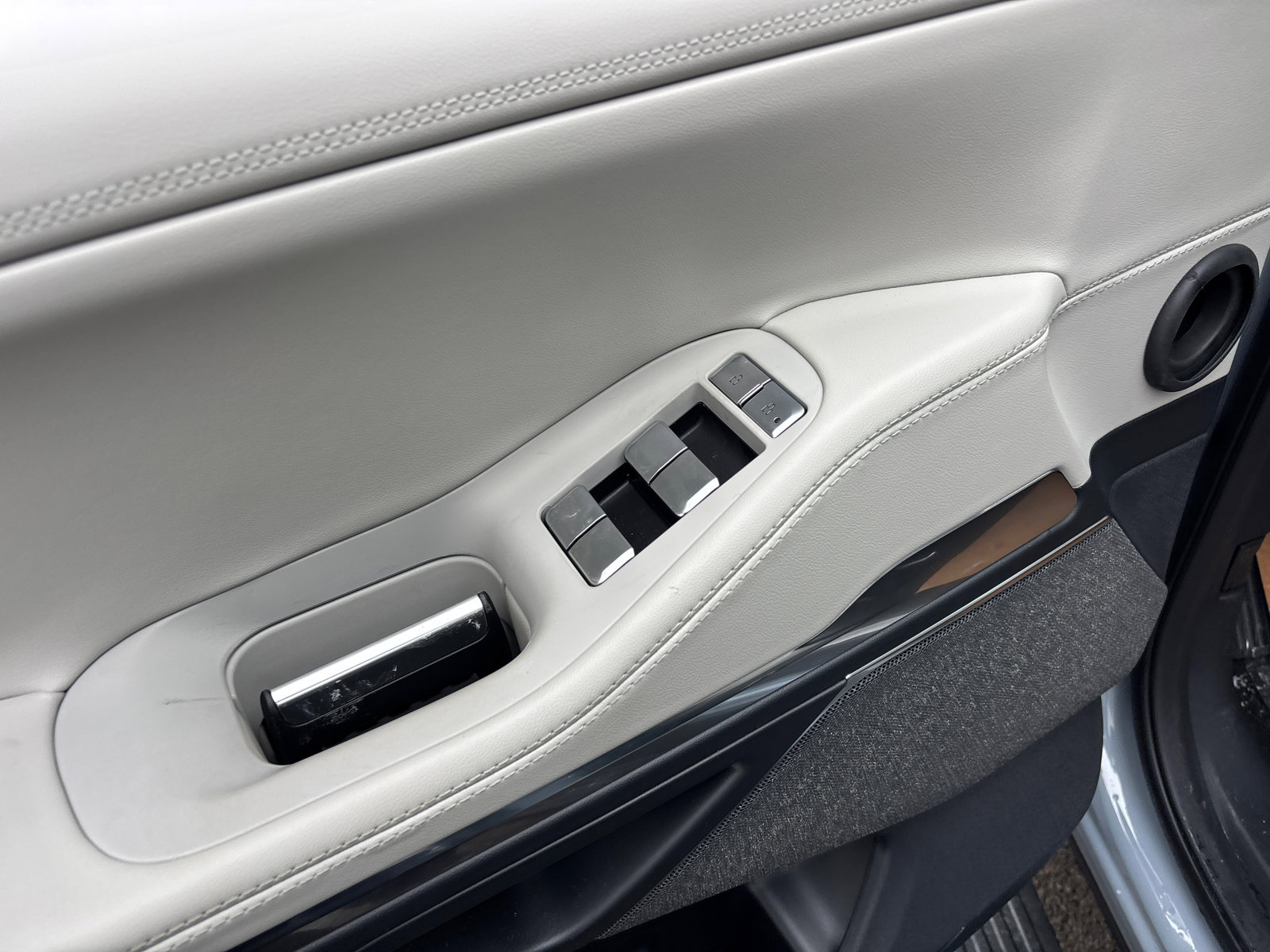 New 2026 Lincoln Navigator Reserve w/ Jet Appearance Package image 12