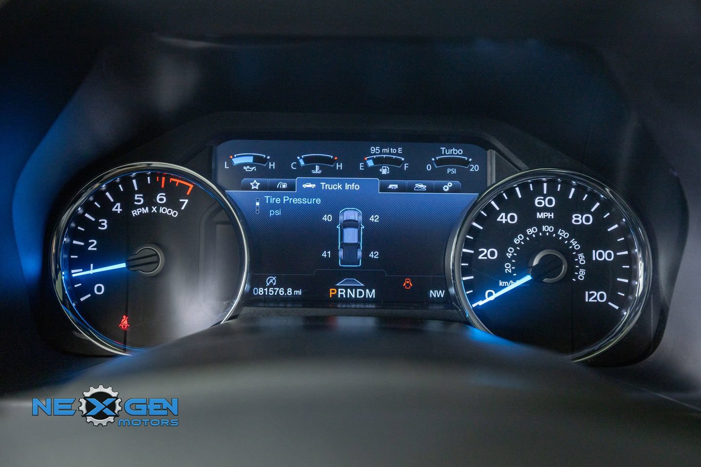 Used 2019 Ford F150 Platinum w/ Equipment Group 701A Luxury AWD/4WD image 16