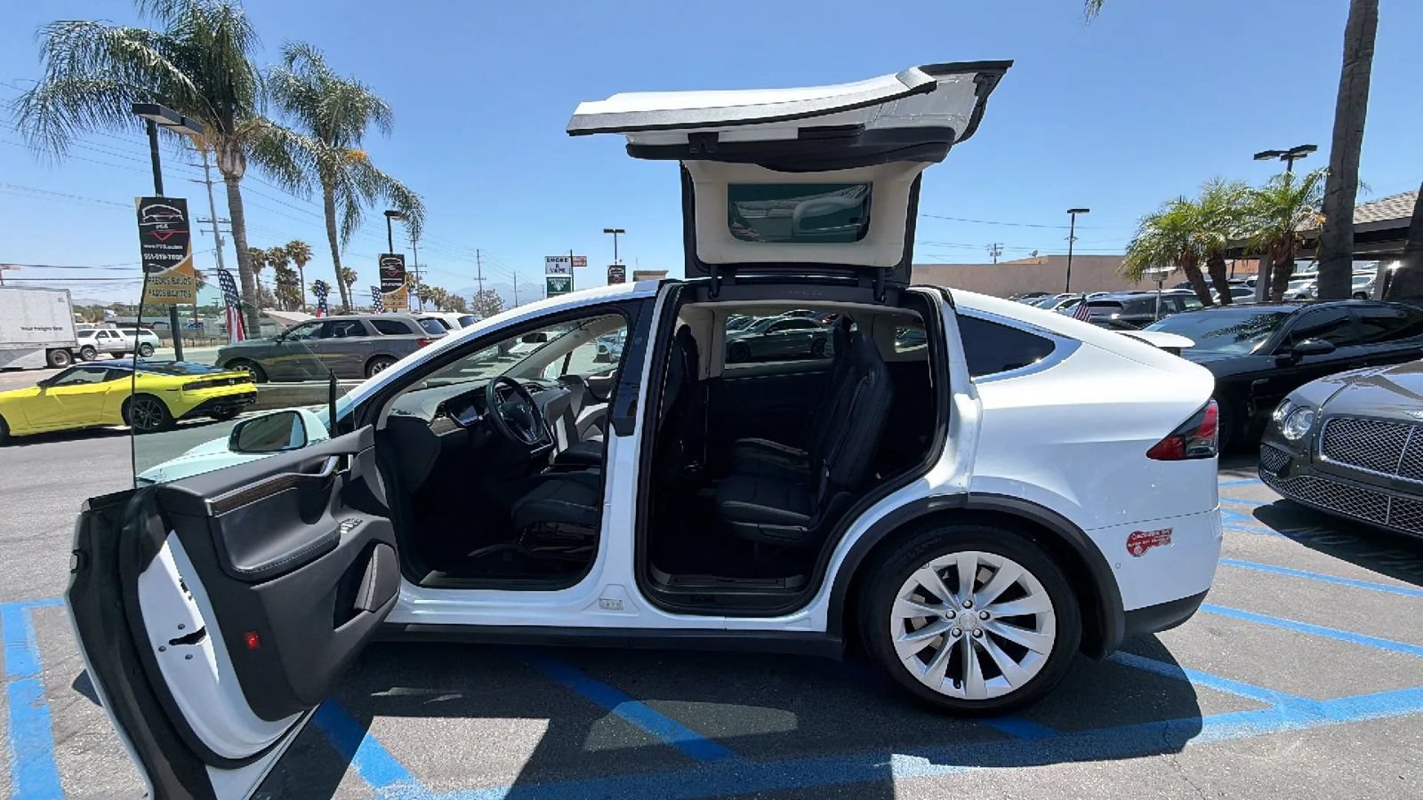 Used 2017 Tesla Model X 75D AWD/4WD image 21