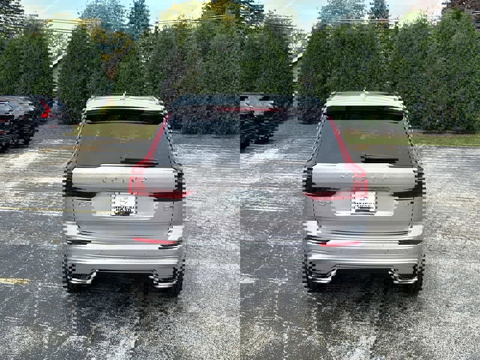 New 2026 Volvo XC60 B5 Plus w/ Climate Package image 6