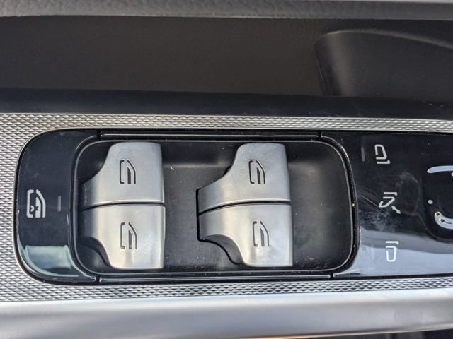 Used 2023 Mercedes-Benz GLC 300 image 15