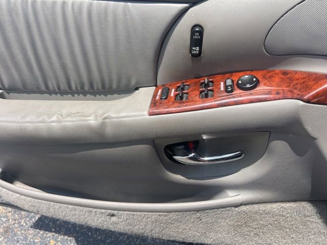 Used 2000 Buick Park Avenue FWD image 14
