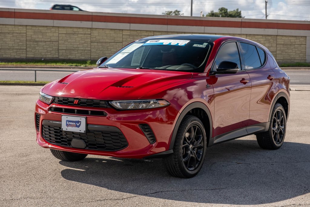 Used 2023 Dodge Hornet GT Plus w/ GT Blacktop Package image 3