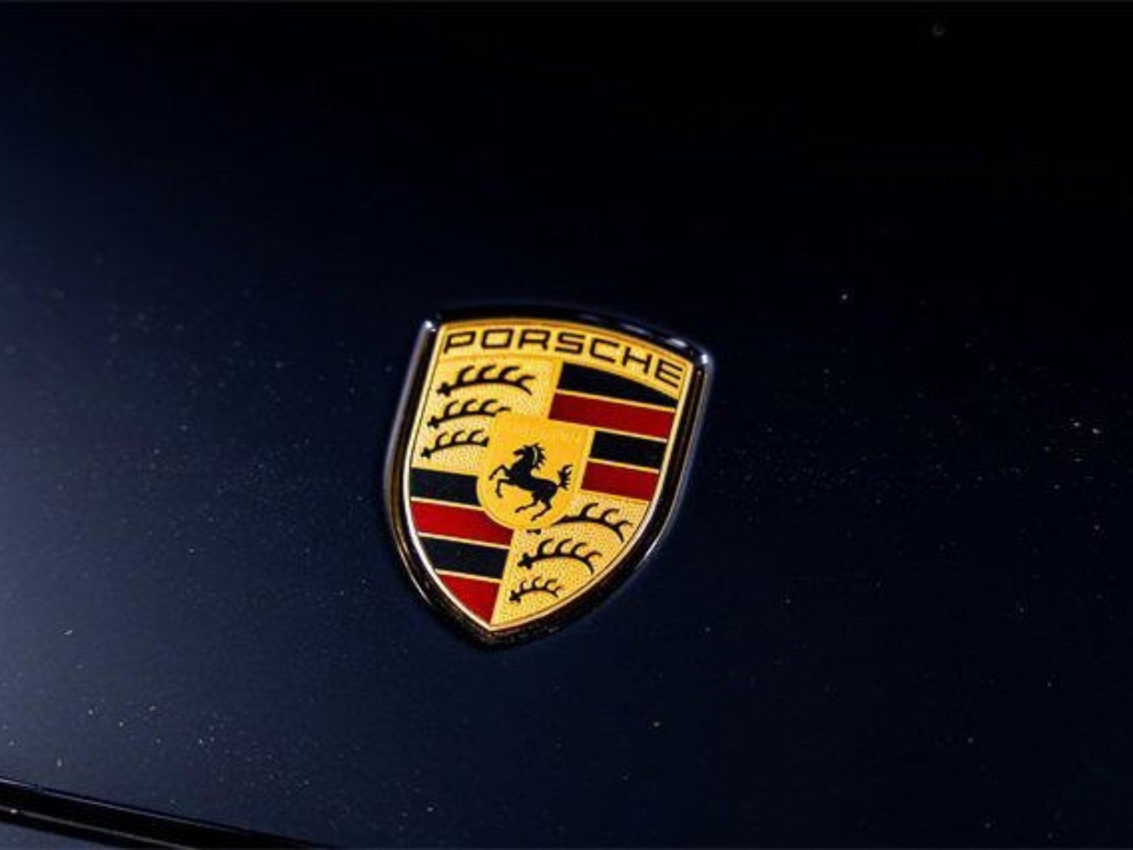 Used 2022 Porsche Cayenne S image 26