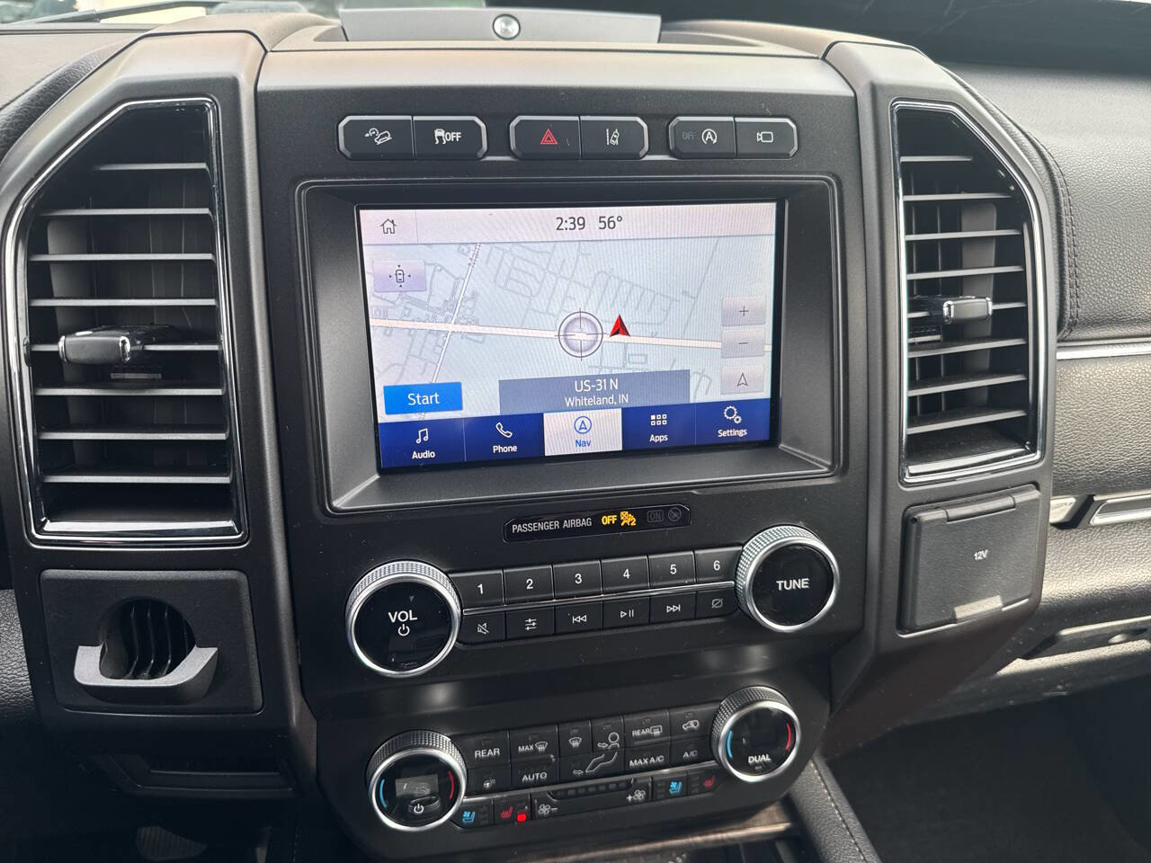 Used 2021 Ford Expedition Max Limited AWD/4WD image 28