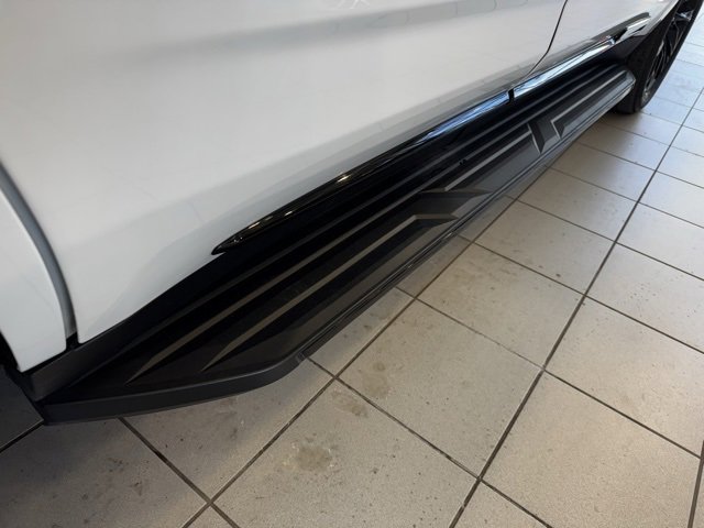 Certified 2024 Cadillac Escalade Sport w/ LPO, ONYX Package image 48