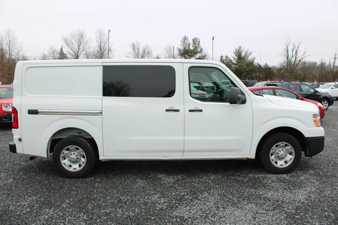 Used 2017 Nissan NV 1500 SV w/ Back Door Glass Package image 6