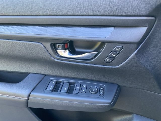 Used 2025 Honda CR-V Sport-L image 13