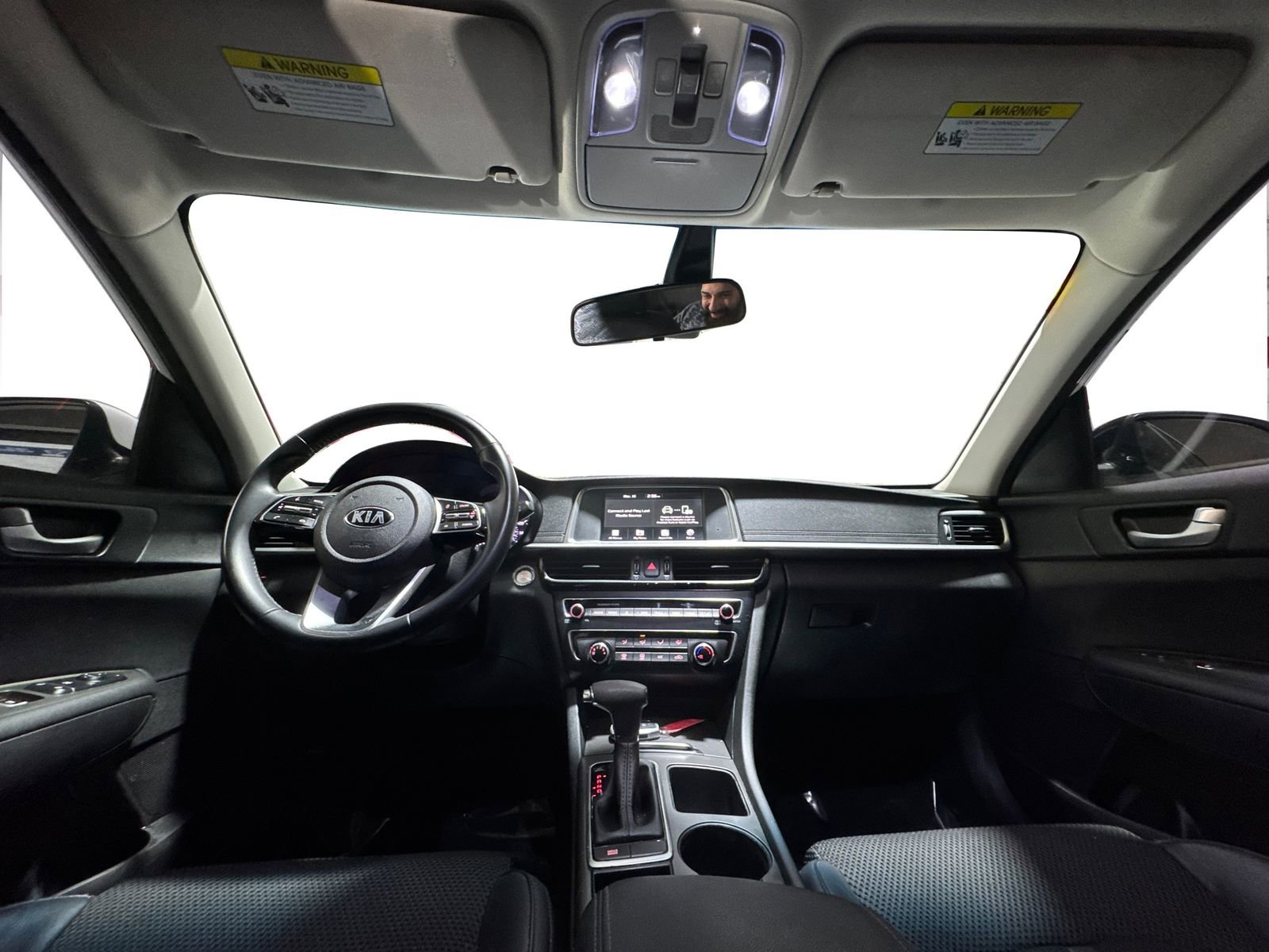 Used 2020 Kia Optima S w/ S Panoramic Sunroof Package image 12