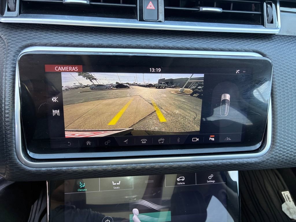 Used 2020 Land Rover Range Rover Velar S image 9