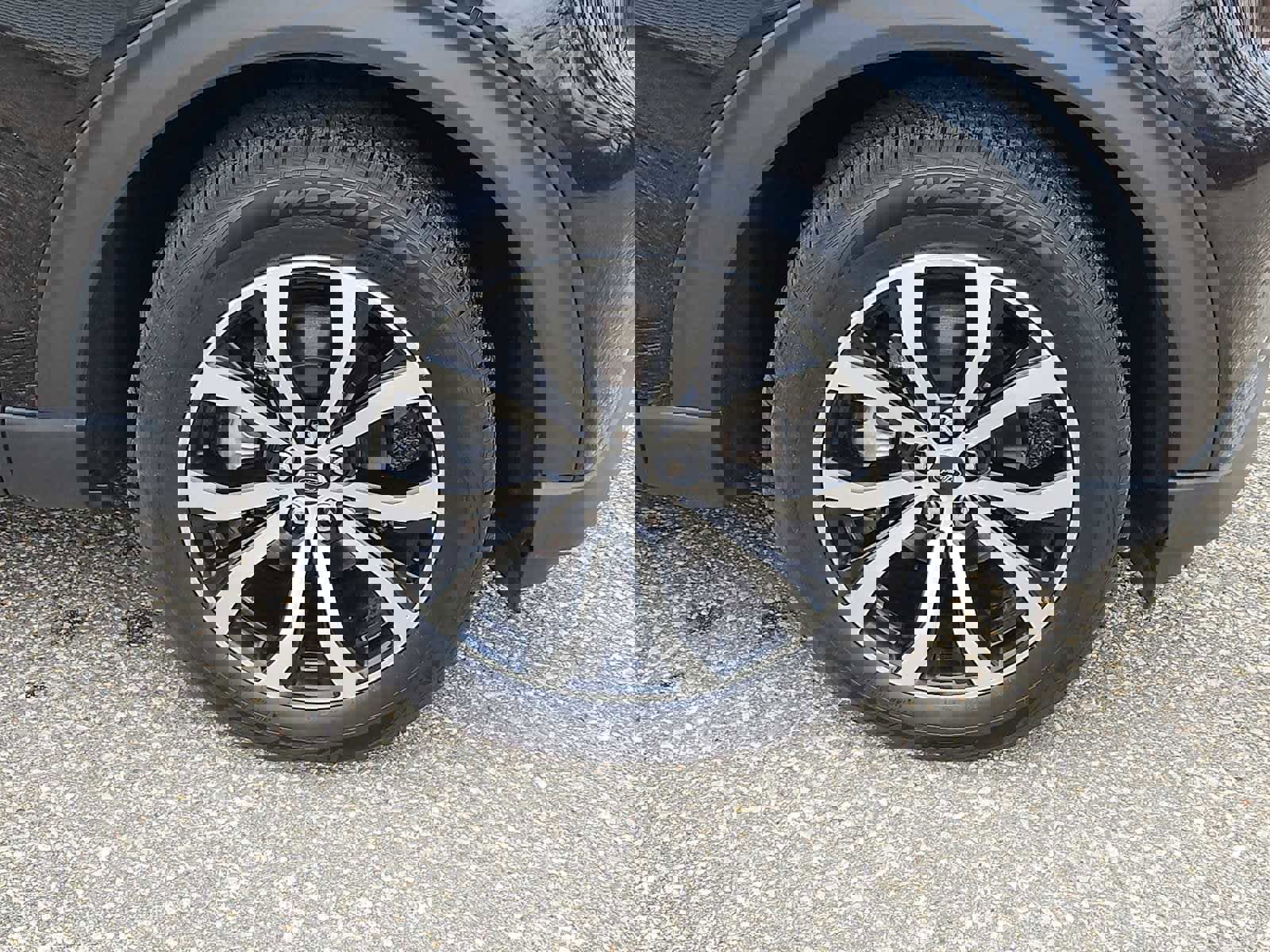 Used 2022 Ford Explorer ST-Line w/ Class IV Trailer Tow Package AWD/4WD image 10