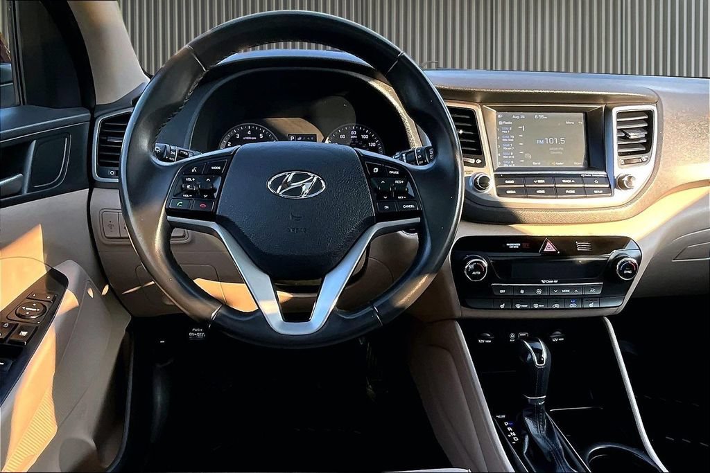 Used 2018 Hyundai Tucson Value AWD/4WD image 6