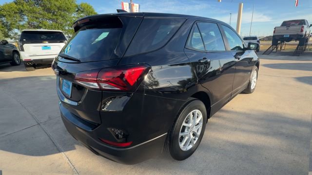 Certified 2024 Chevrolet Equinox LS image 8
