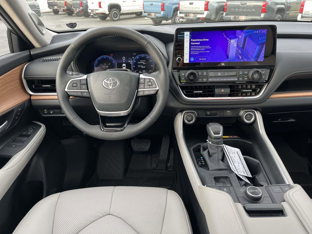 New 2026 Toyota Grand Highlander AWD image 8