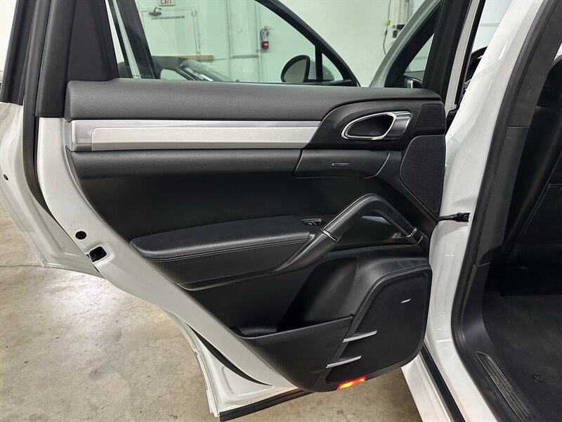 Used 2013 Porsche Cayenne GTS AWD/4WD image 25