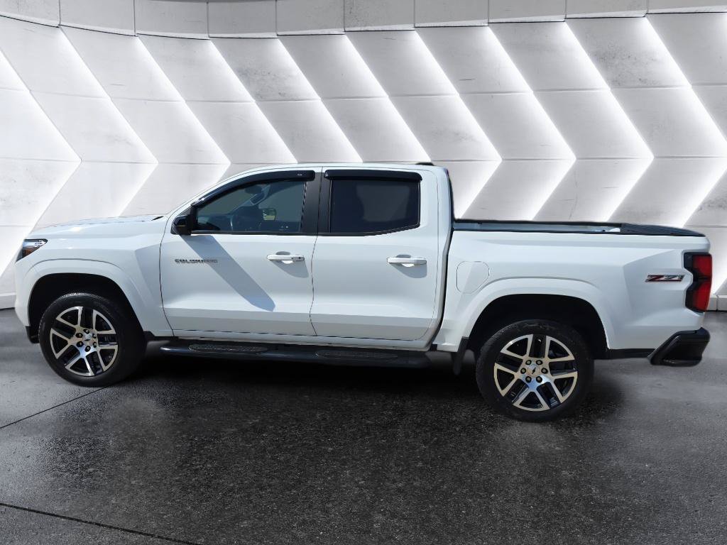 Used 2023 Chevrolet Colorado Z71 w/ Z71 Convenience Package 2 AWD/4WD image 8