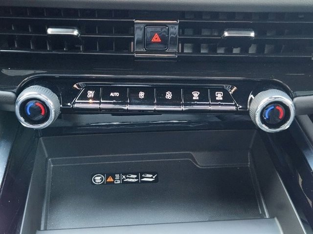 Used 2025 Chevrolet Tahoe RST w/ Comfort Package image 17