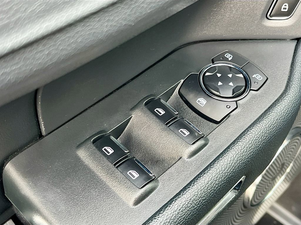 Used 2024 Ford Expedition XLT image 18