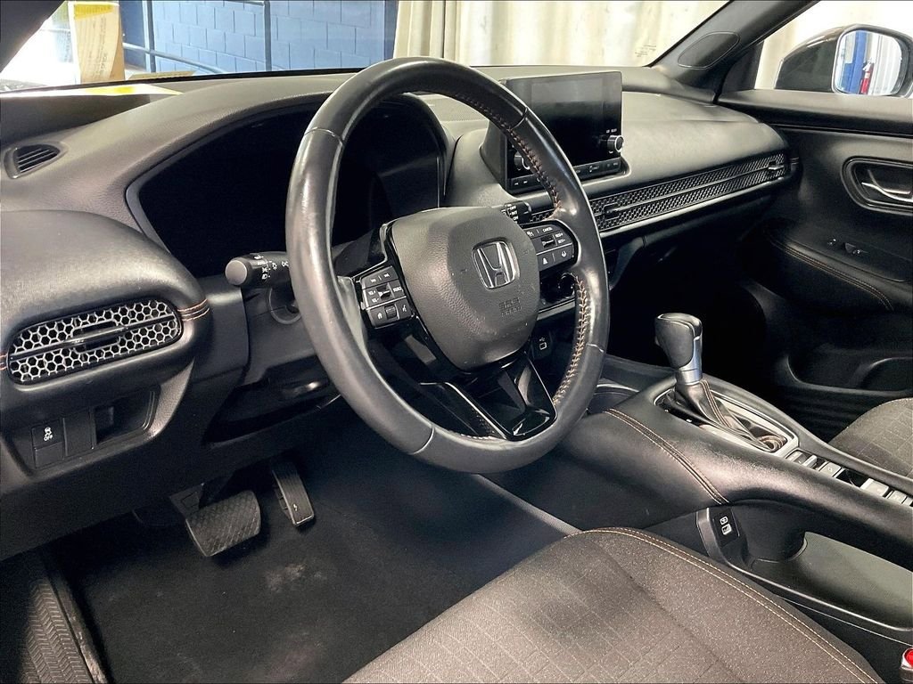 Used 2023 Honda HR-V Sport image 8