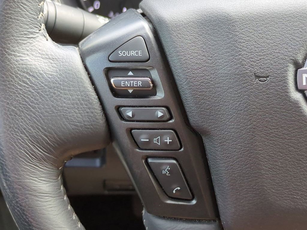 Certified 2022 Nissan Frontier SV image 25