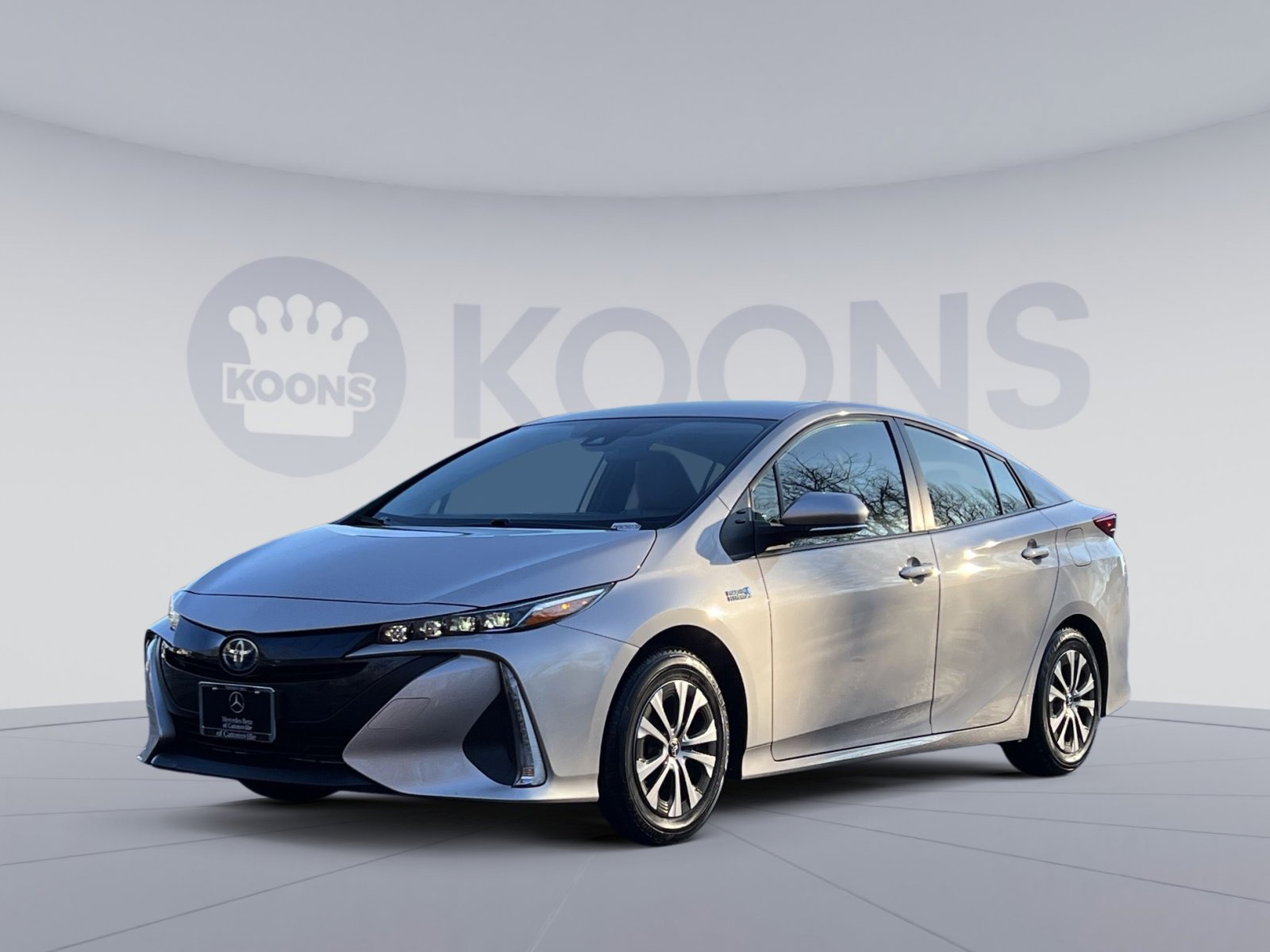 Used 2022 Toyota Prius Prime LE image 1