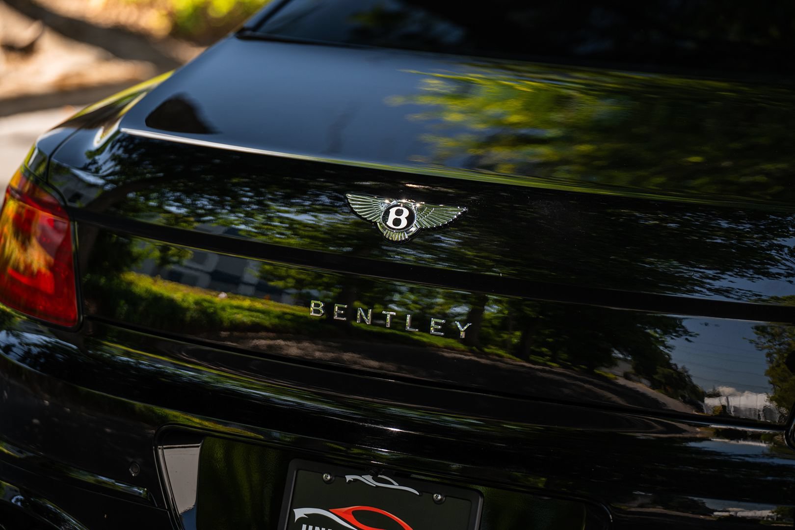 Used 2021 Bentley Flying Spur V8 AWD/4WD image 9