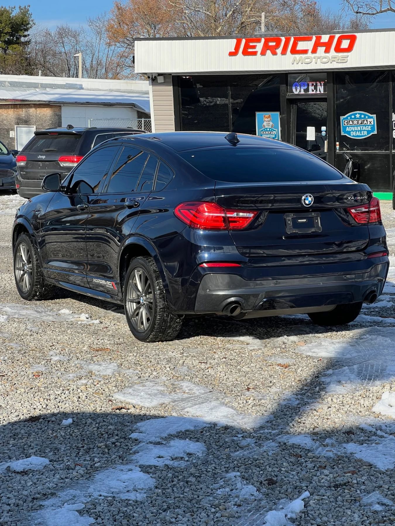 Used 2018 BMW X4 M40i image 4