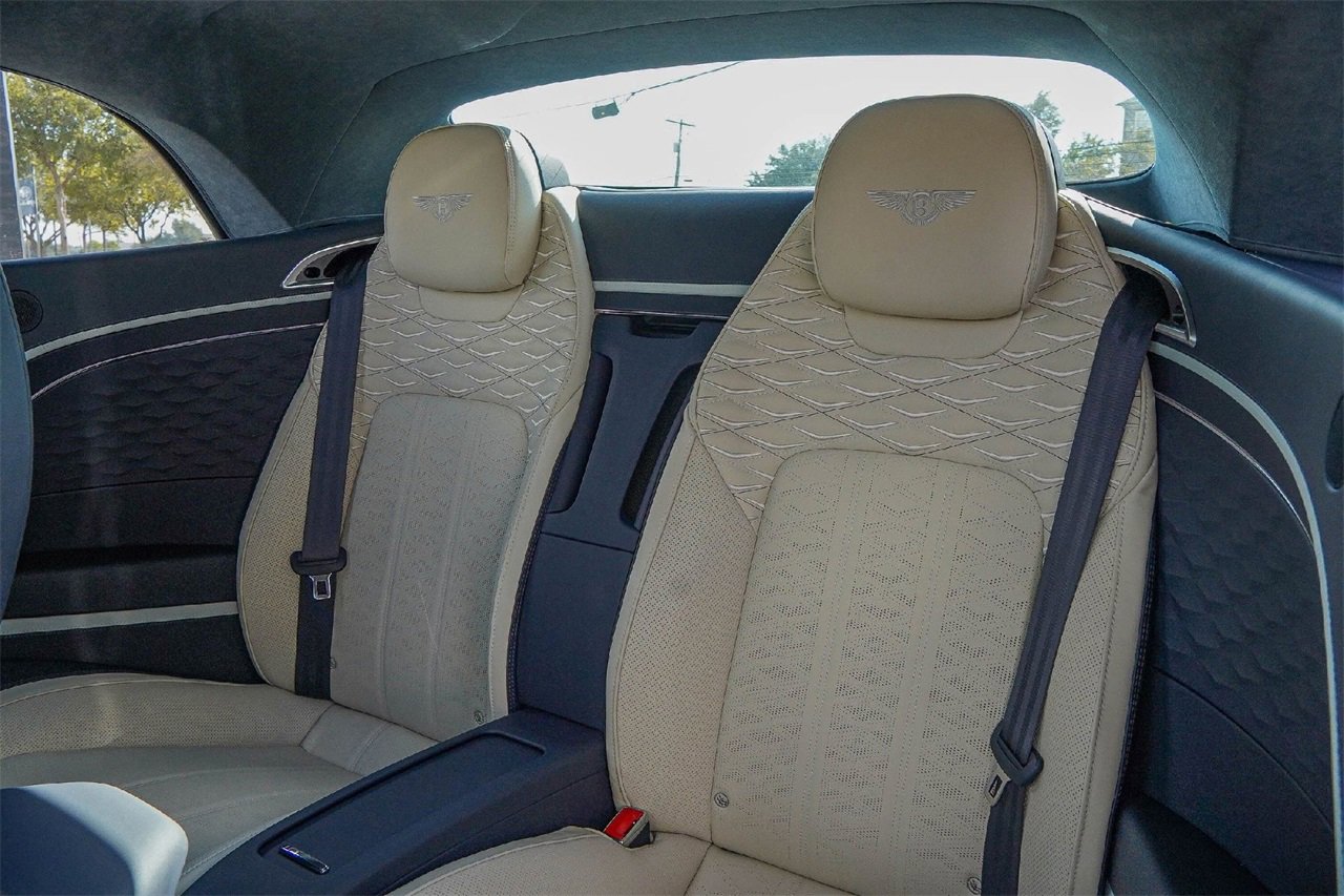 New 2026 Bentley Continental GT Speed image 32