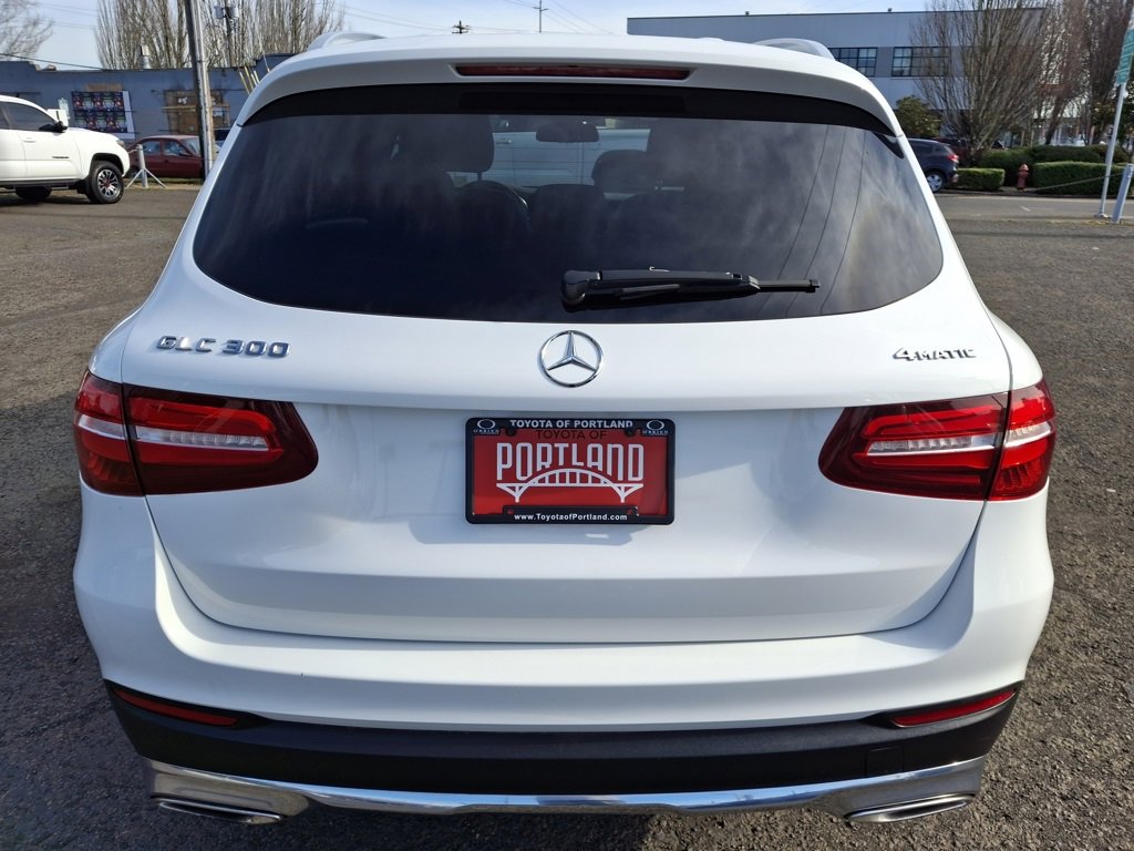 Used 2018 Mercedes-Benz GLC 300 4MATIC image 7