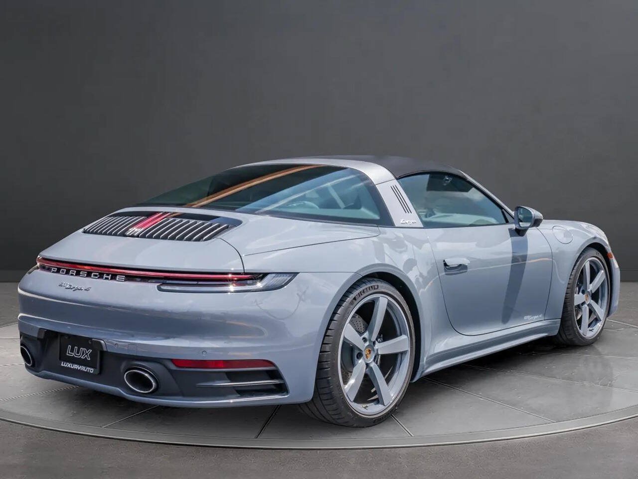 Used 2024 Porsche 911 Targa 4 AWD/4WD image 5