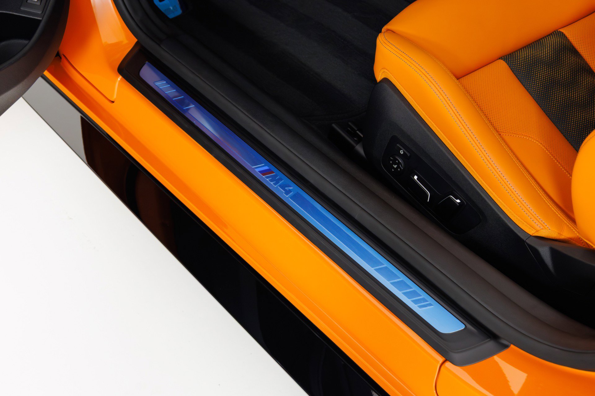 Used 2026 BMW M4 Competition RWD image 31