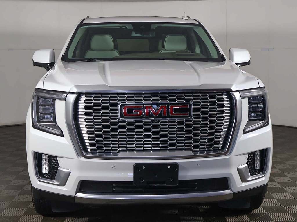 Used 2024 GMC Yukon Denali AWD/4WD image 18
