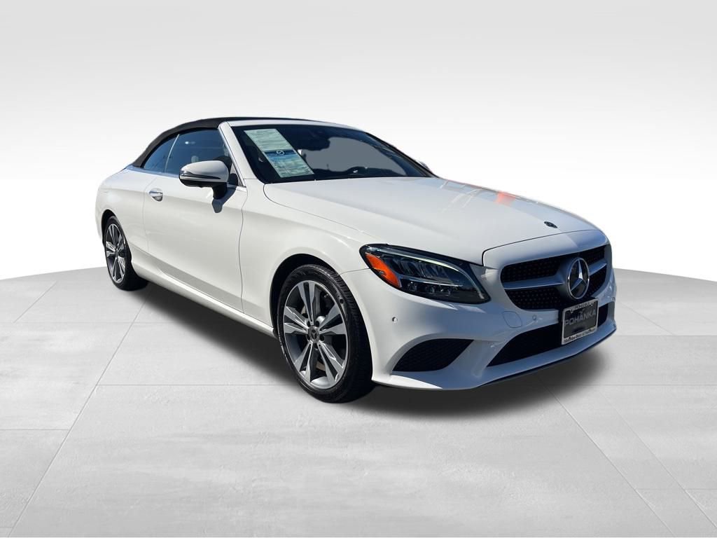 Used 2020 Mercedes-Benz C 300 4MATIC Cabriolet image 3