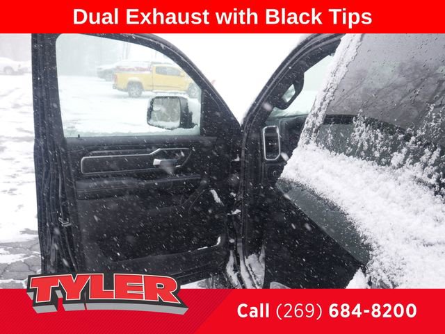 New 2026 RAM 1500 4x4 Crew Cab image 22