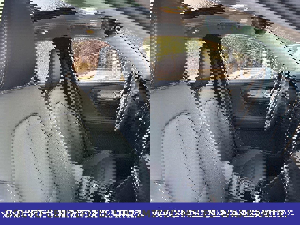 Certified 2025 Volvo XC40 B5 Core image 12