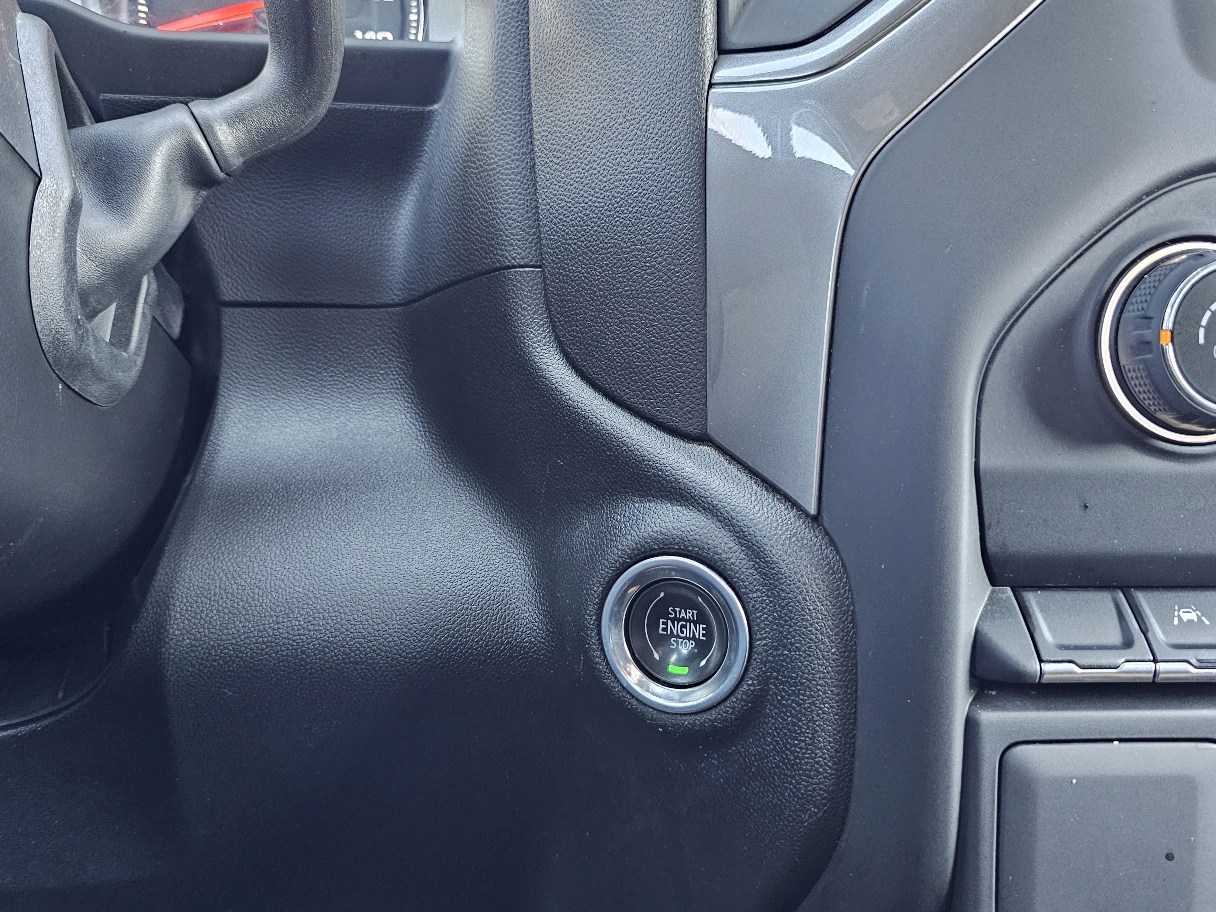 Used 2023 Chevrolet Silverado 1500 Custom image 40