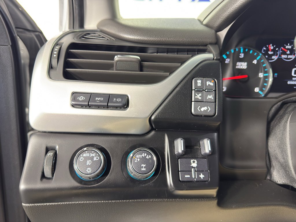 Used 2017 Chevrolet Tahoe Premier image 16