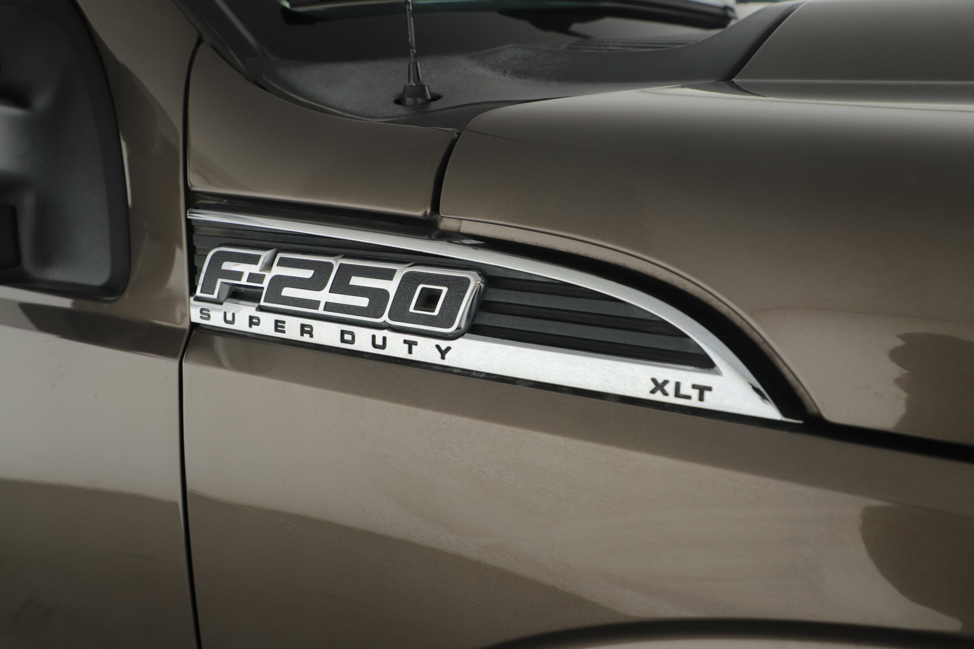 Used 2016 Ford F250 XLT w/ XLT Premium Package image 12