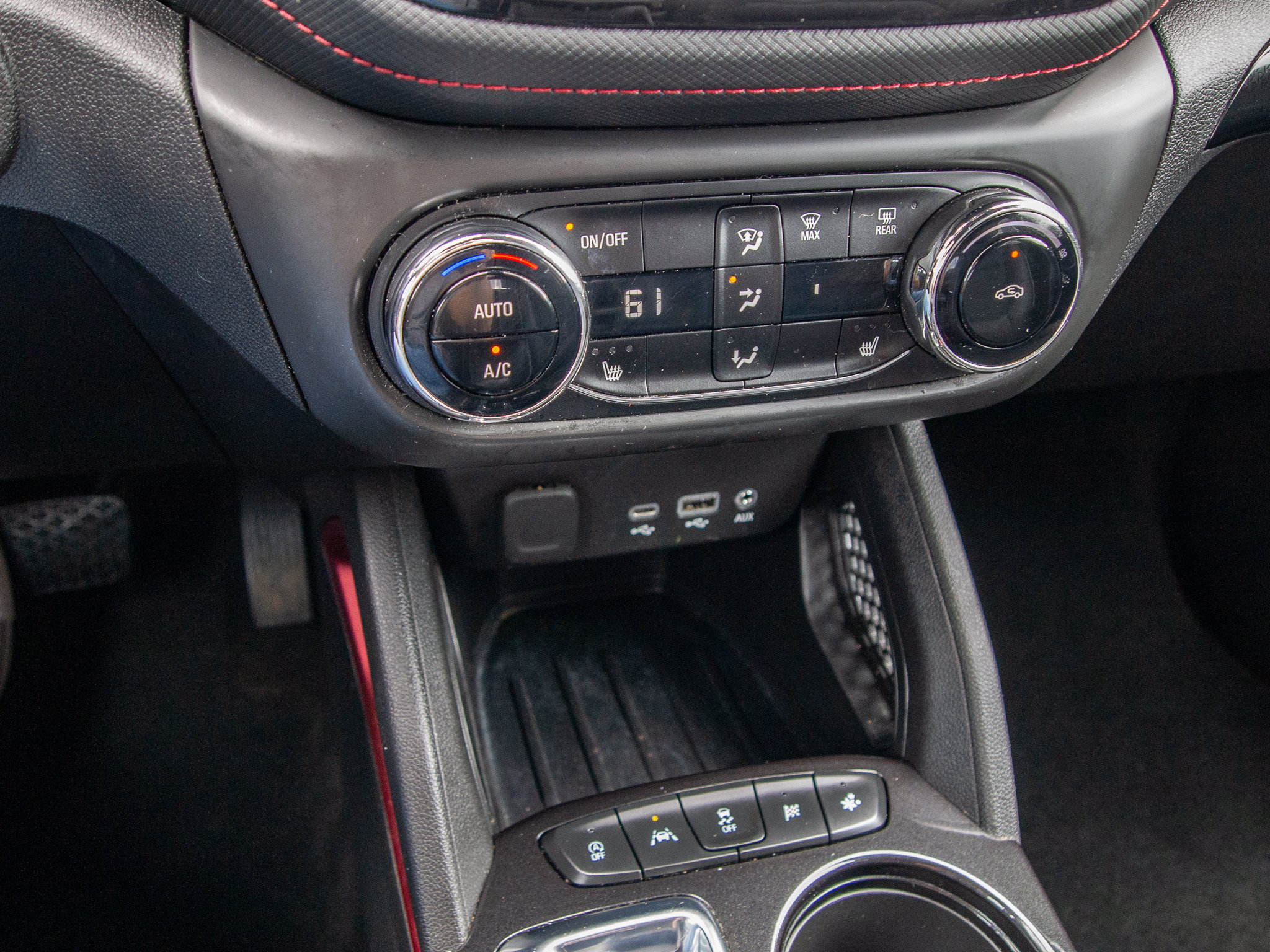 Used 2023 Chevrolet TrailBlazer RS w/ Convenience Package FWD image 18